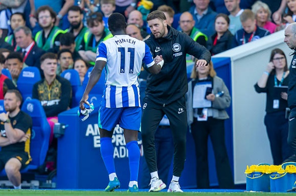 Ảnh bài viết Liverpool tái khởi động vụ Yankuba Minteh từ Brighton