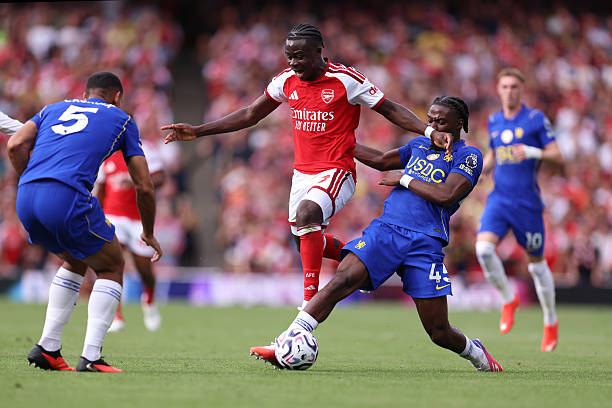 Ảnh bài viết Arsenal 2-1 Chelsea: Martinez từ chối siêu phẩm của Saka