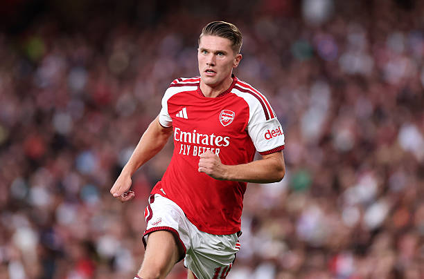 Ảnh bài viết Nhà báo Morgan tiết lộ Gyokeres bức xúc vì bị Arsenal "giam cầm"