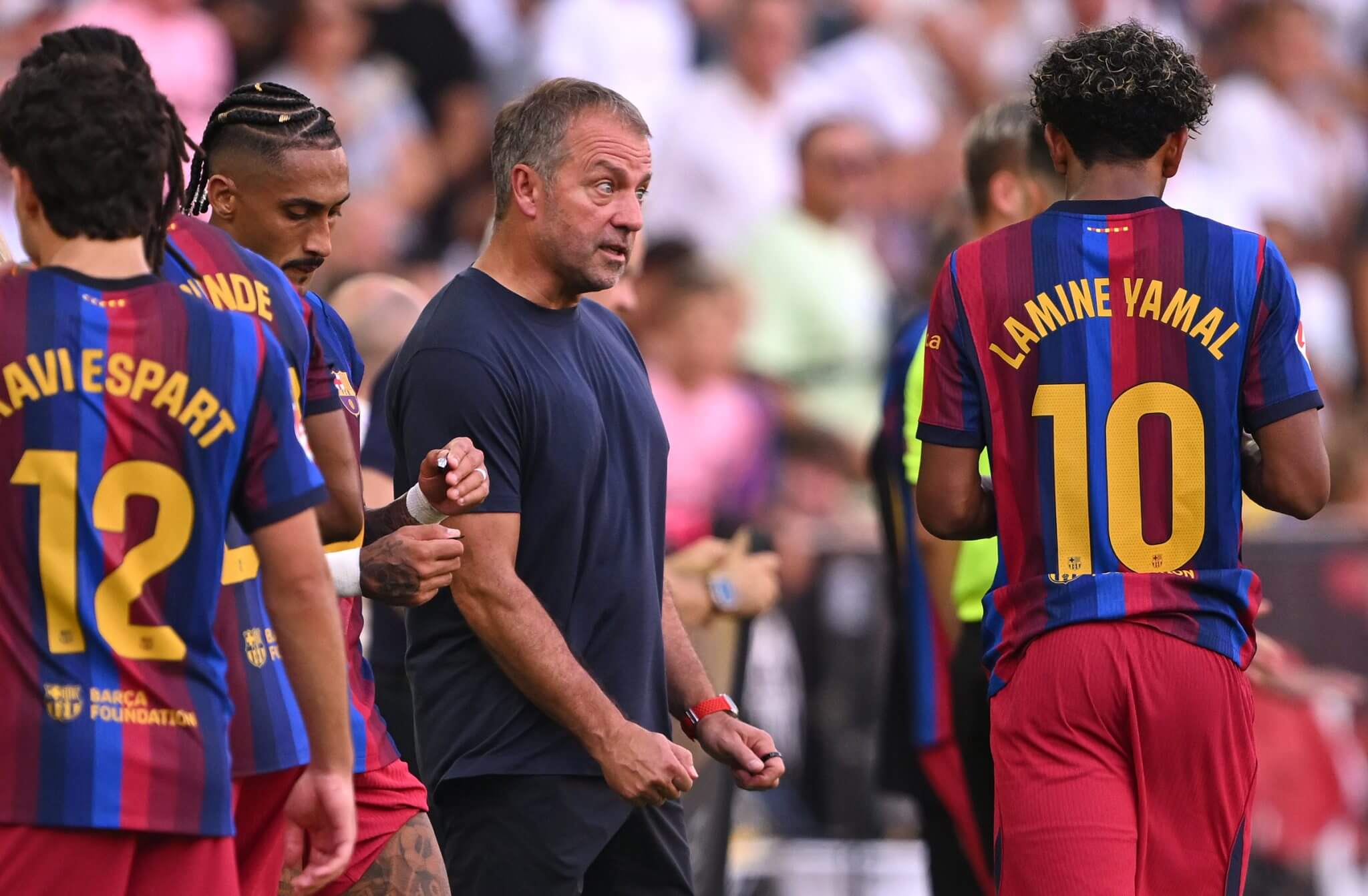 Barca hiện đã dẫn trước Real Madrid ba điểm. Ảnh: David Ramos/Getty Images.