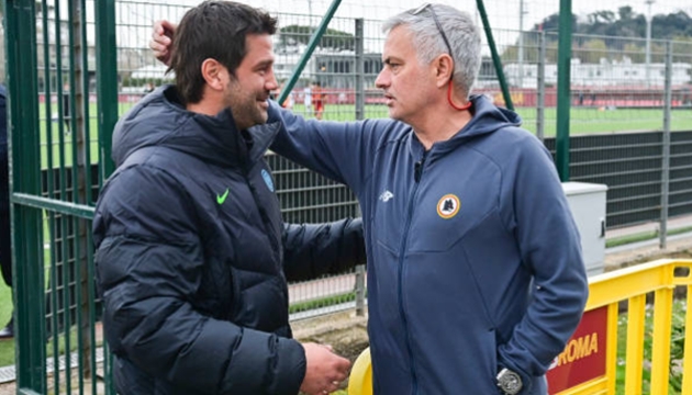 Ảnh bài viết Chivu tri ân Mourinho trước trận Real Madrid gặp Inter