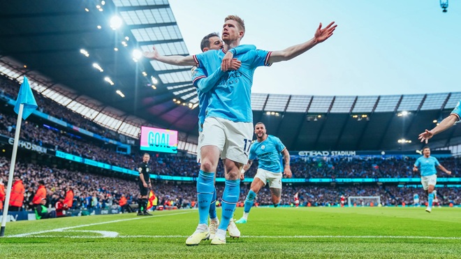 De Bruyne nhiều lần khiến Arsenal ôm hận. Ảnh: Manchester City.