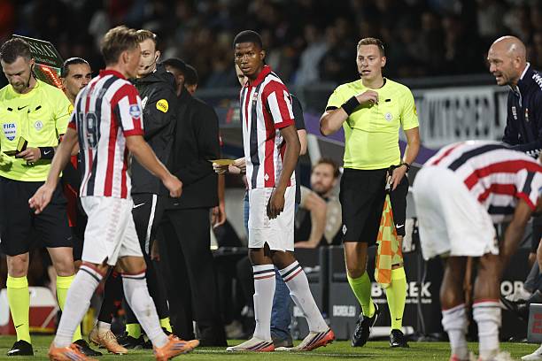 Man Utd sẽ sớm xác định được khả năng của Chido Obi. Ảnh: ANP via Getty Images.
