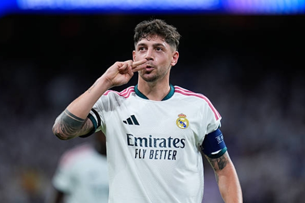 Valverde tin rằng Courtois xuất sắc nhất trận. Ảnh: Dennis Agyeman/Europa Press via Getty Images