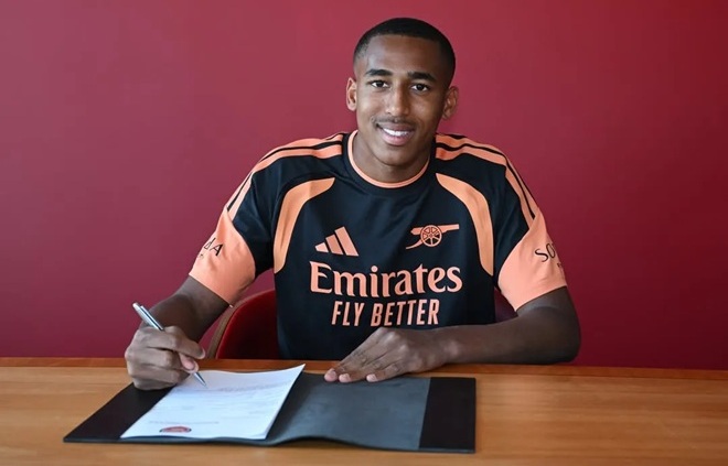 Ảnh bài viết Arsenal chiêu mộ tiền đạo 16 tuổi ghi hơn 40 bàn từ Crystal Palace