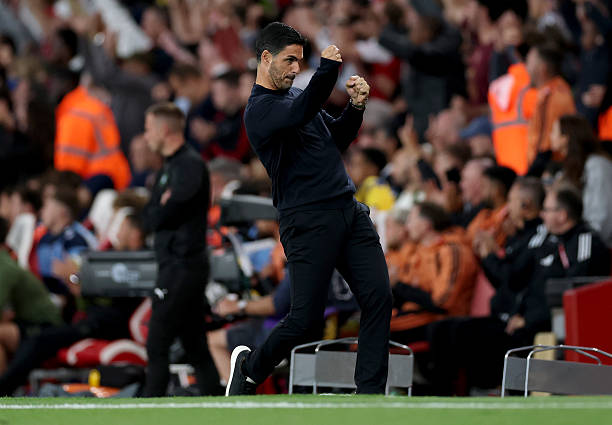 Arteta thành công với quyết định thay đổi sơ đồ chiến thuật. Ảnh: Justin Setterfield/Getty Images.