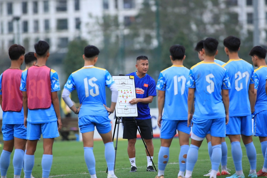 Ảnh bài viết Giữ 14 trụ cột, U23 VN chốt quân dự ASIAD