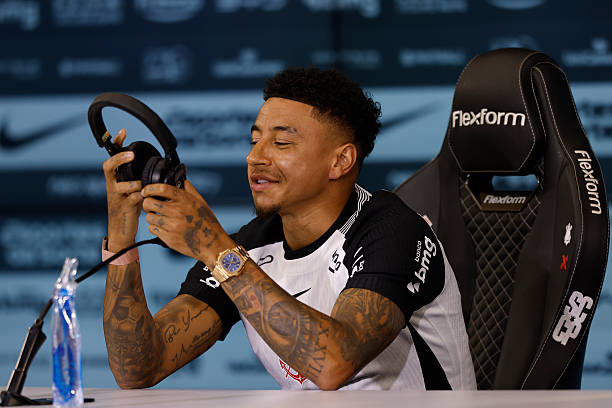 Từ JLINGZ đến hành trình tìm lại chính mình. Ảnh: Miguel Schincariol/Getty Images.
