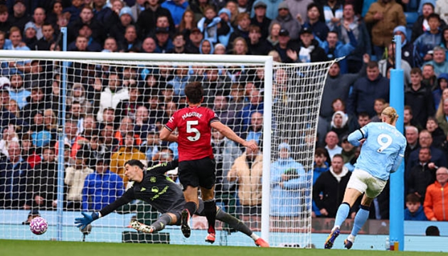 Trận thua chóng vánh của MU tại Etihad. Ảnh: Shaun Brooks - CameraSport qua Getty Images