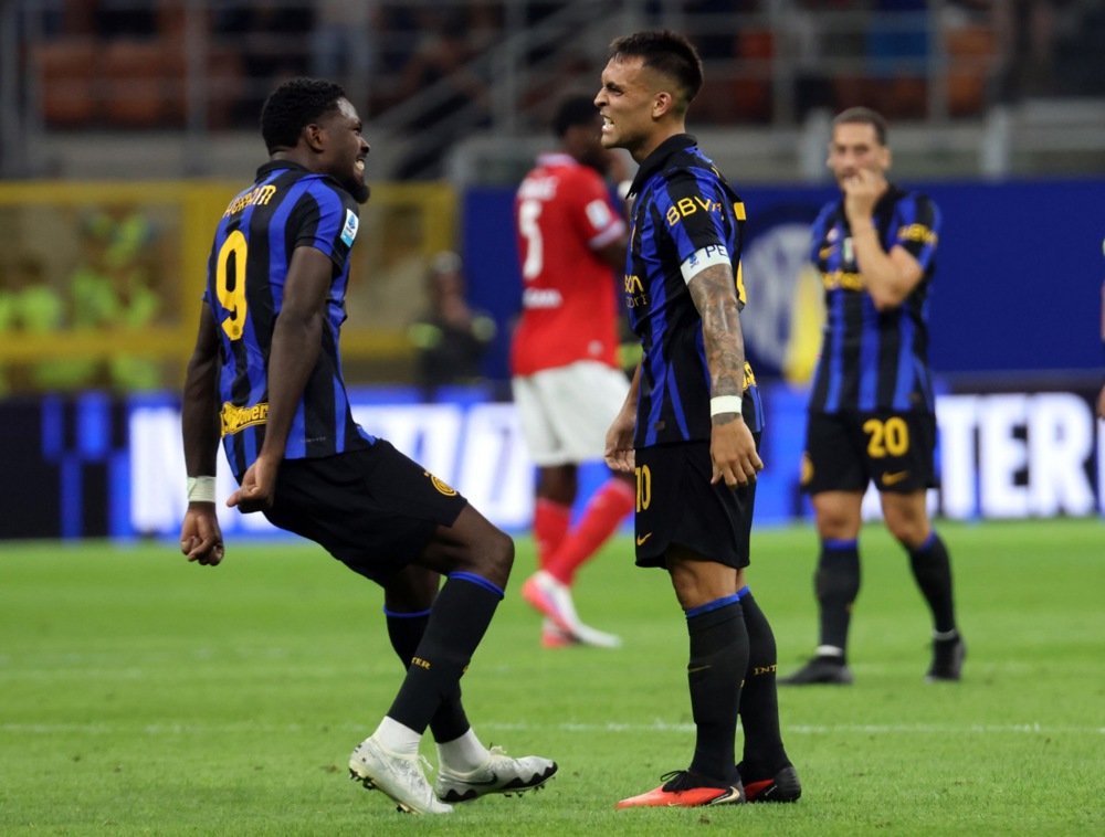 Lautaro Martinez vẫn đang cho thấy gi&aacute; trị của m&igrave;nh tại Inter. Ảnh: EPA.