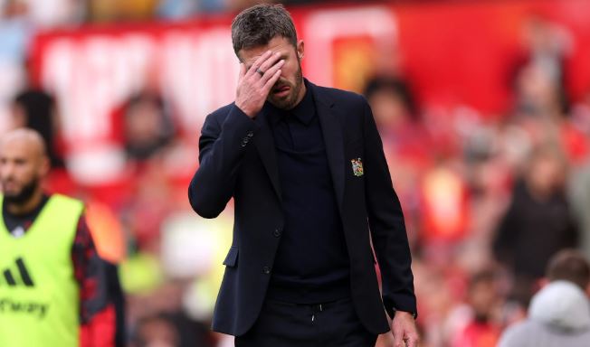 Ảnh bài viết Thua 10 người Man City, Carrick hết sạch lời bào chữa