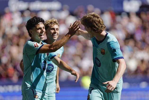Ảnh bài viết Bản lĩnh ngôi sao giúp Barcelona khuất phục Levante