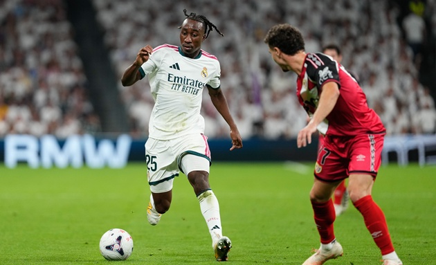 Ảnh bài viết Mourinho tuyên bố Diomande sẽ đá chính nếu rời Real