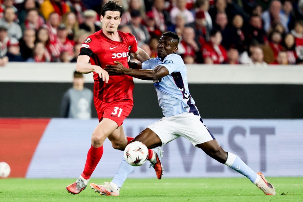 Igor Matanovic đang bùng nổ ở Bundesliga. Ảnh: EPA IMAGES.