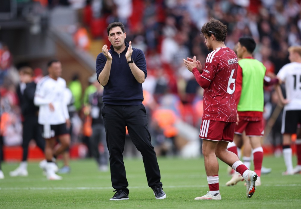 Ảnh bài viết Paul Merson chê bai hai bom tấn của Liverpool