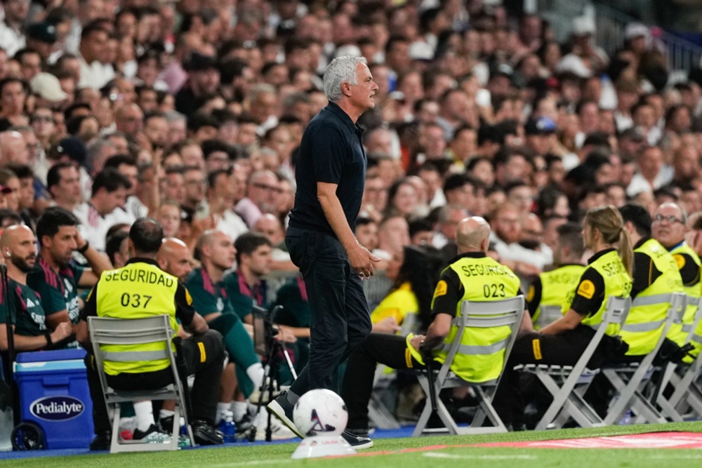 Ảnh bài viết Thắng Elche, Mourinho tuyên bố chẳng ai thấy chán khi xem Real