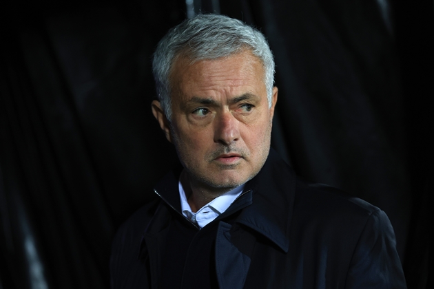 Ảnh bài viết Mourinho thừa nhận Real Madrid tự làm khó mình trước Elche