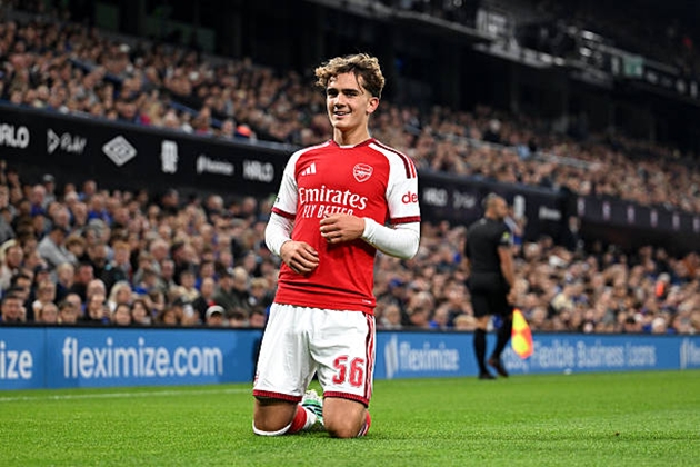 Ảnh bài viết Merino khen thần đồng 16 tuổi Arsenal sau cú đúp lịch sử