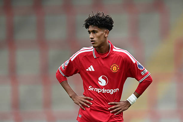 JJ Gabriel được nhiều đội bóng lớn quan tâm. Ảnh: Manchester United/Getty Images