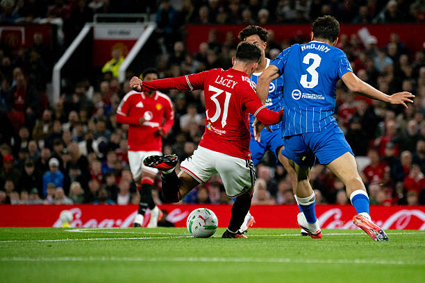 Shea Lacey tỏa sáng trong ngày Manchester United thất bại. Ảnh: Ash Donelon/Getty Images