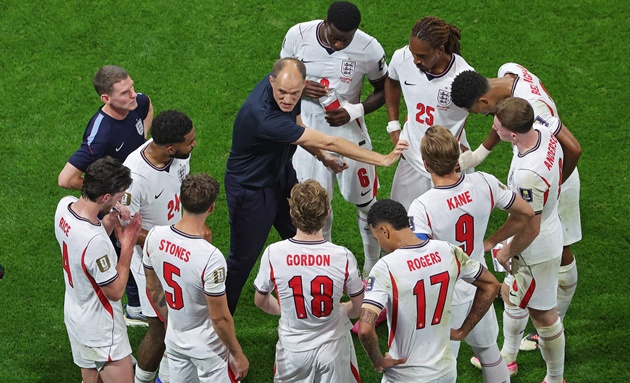 Tuchel đang muốn tuyển Anh học hỏi khả năng cầm bóng của Tây Ban Nha. Ảnh: EPA.