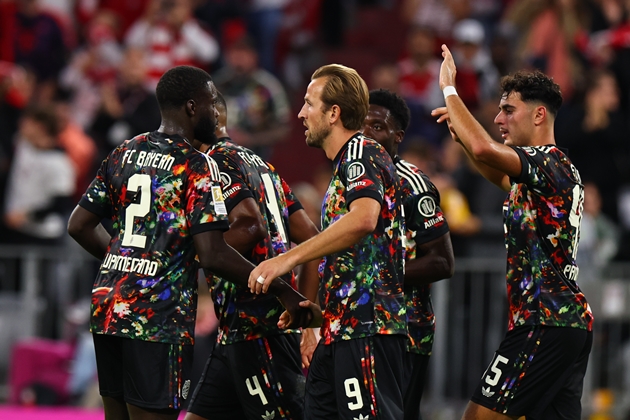 Ảnh bài viết Kane cùng Olise thăng hoa, Bayern nã 7 bàn vào Union Berlin