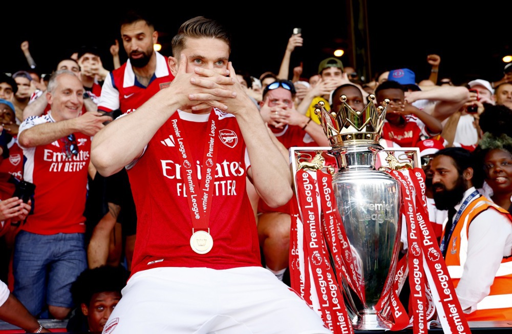 Gyokeres đ&atilde; g&oacute;p c&ocirc;ng lớn gi&uacute;p Arsenal v&ocirc; địch Ngoại hạng Anh m&ugrave;a trước. Ảnh: EPA/TOLGA AKMEN EDITORIAL USE ONLY.
