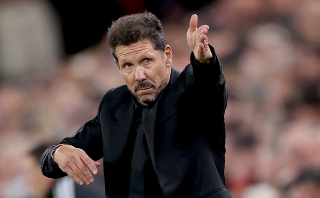 Ảnh bài viết HLV Simeone ngưỡng mộ Mourinho trước đại chiến với Real