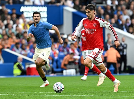 Kai Havertz (6.2): Nỗ lực di chuyển không bóng rất nhiều nhưng Havertz lại thiếu đi sự sắc bén trong khâu dứt điểm cuối cùng. Anh chưa thể trở thành điểm tựa vững chắc để các đồng đội tin tưởng tìm đến trong những tình huống quyết định. Ảnh: Stuart MacFarlane/Arsenal FC via Getty Images.

Chấm điểm đội hình Arsenal theo BongDa.com.vn.