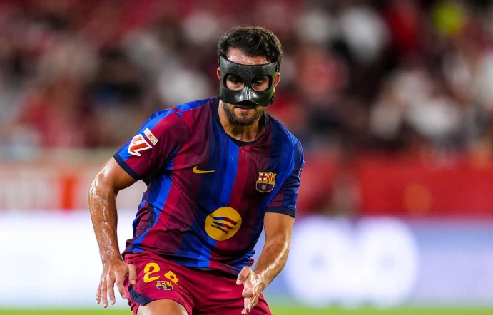 Eric Garcia - 6.8 điểm: Garcia trải qua ng&agrave;y thi đấu vất vả trước c&aacute;c ng&ograve;i nổ gi&agrave;u tốc độ của Sevilla như Correia hay Ejuke. Ảnh: Joaquin Corchero/Getty.