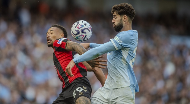 Ảnh bài viết Gvardiol làm chủ hành lang trái giúp Man City thăng hoa