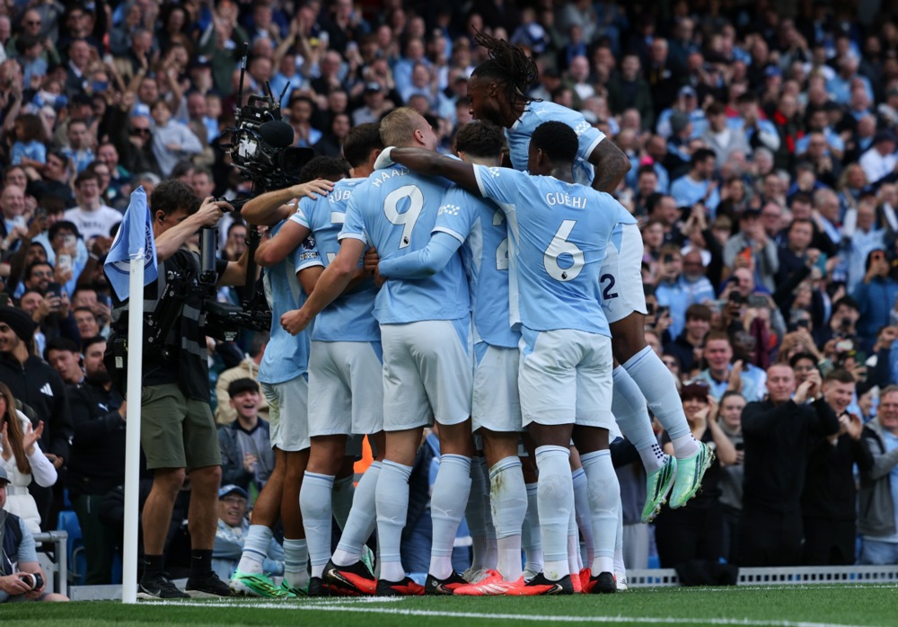 Manchester City được đánh giá cao sau chiến thắng trước Sunderland. Ảnh: EPA/Adam Vaughan.