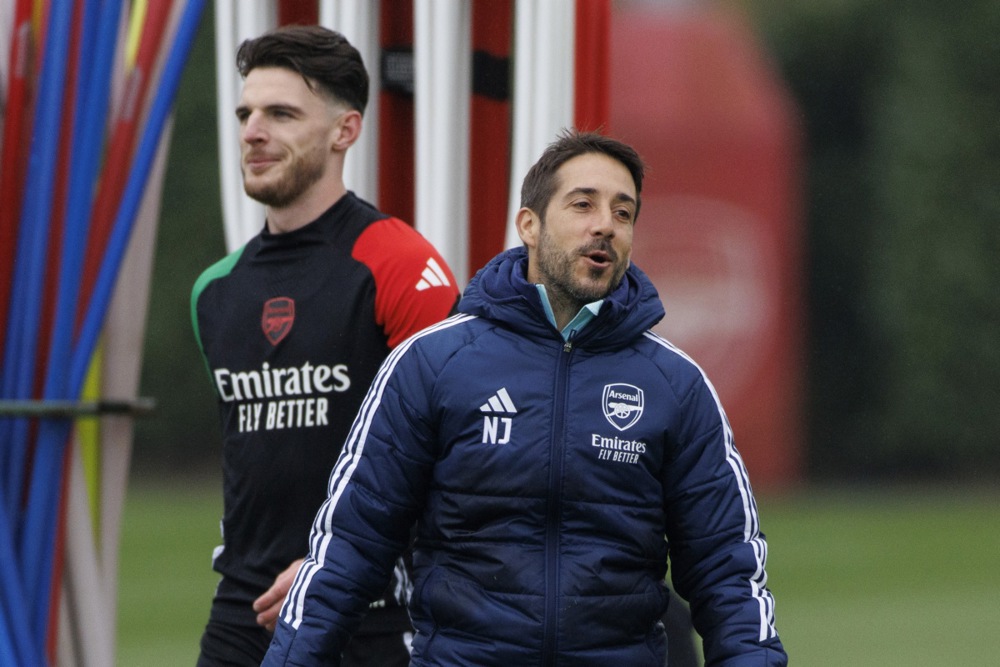 Ảnh bài viết Sau Arteta, Arsenal trói chân 5 trợ lý đắc lực