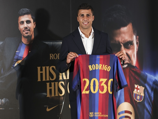 Rodri quyết định chuyển sang Barcelona ở m&ugrave;a h&egrave; năm nay. Ảnh: EPA/QUIQUE GARCIA