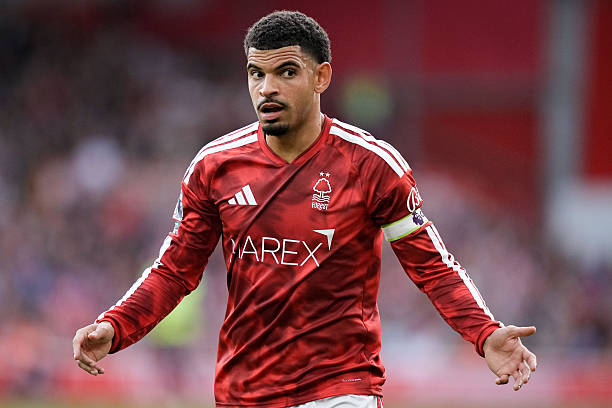 Morgan Gibbs-White g&acirc;y ấn tượng trong m&agrave;u &aacute;o Nottingham Forest. Ảnh: Maynard Manyowa/News Images/NurPhoto qua Getty Images