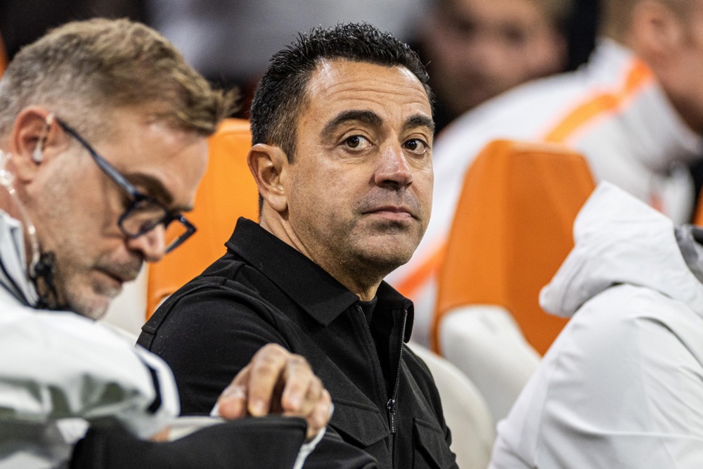 Ảnh bài viết Xavi ca ngợi Ruben van Bommel là đẳng cấp thế giới
