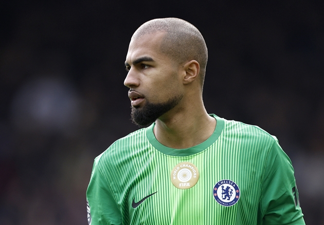 Chelsea kh&ocirc;ng c&oacute; &yacute; định giữ Robert Sanchez. Ảnh: https://bongda.com.vn/mike-penders-la-ly-do-khien-chelsea-khong-mua-them-thu-mon-d843481.html