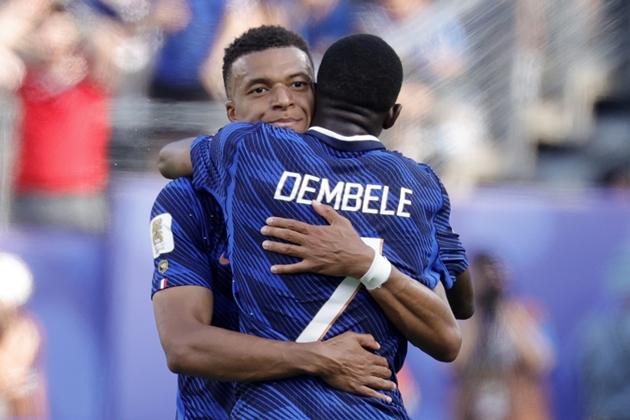 Ảnh bài viết Rộ tin Mbappe và Dembele rạn nứt vì Quả bóng vàng