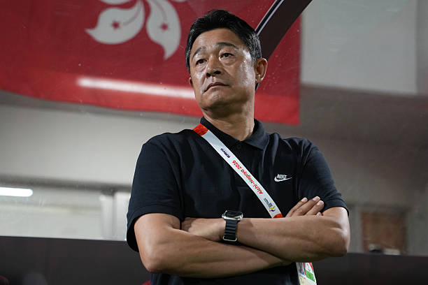 Ông Lee Ming-sung không hài lòng dù thắng dễ U23 Việt Nam. Ảnh: Masashi Hara/Getty Images