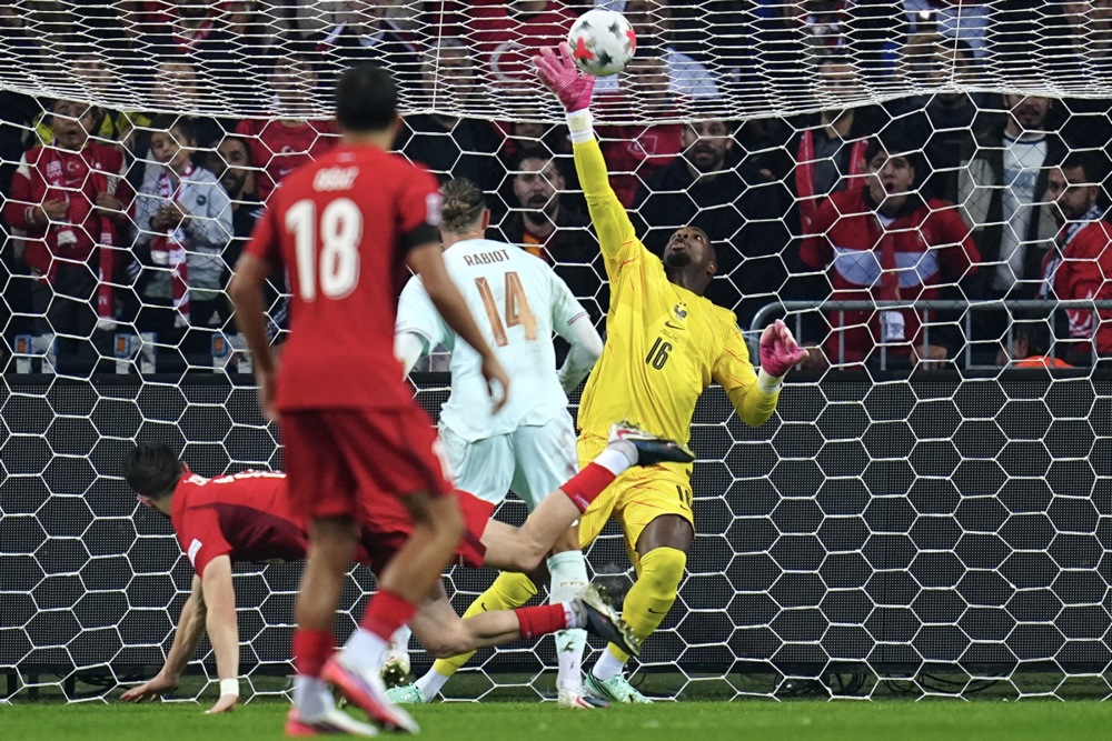 Ảnh bài viết Chấm điểm tuyển Pháp: Maignan vững chãi; Mbappe tỏa sáng trước chấn thương
