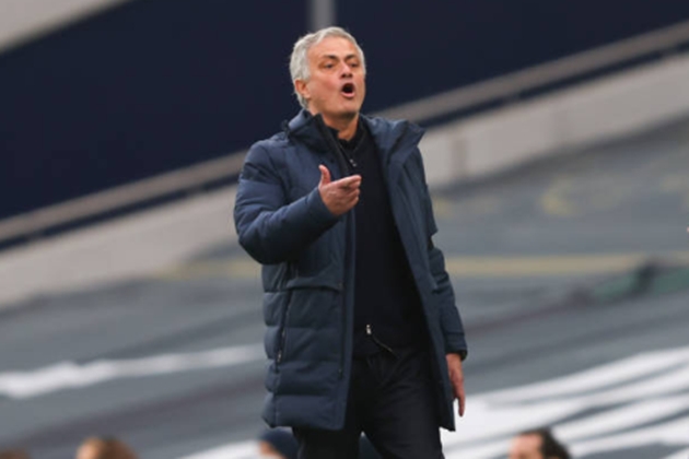 MU sẽ đ&ograve;i lại được chức v&ocirc; địch Ngoại hạng Anh dưới thời Jose Mourinho? Ảnh: 