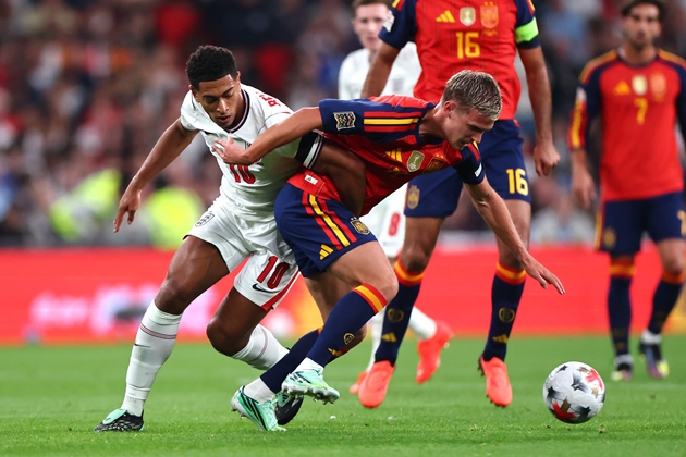 Ảnh bài viết Thành tích 11-1 biến Olmo thành khắc tinh Bellingham