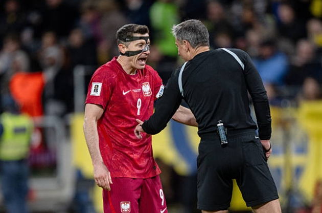 Lewandowski là niềm hy vọng lớn nhất của Ba Lan. Ảnh: Sebastian Frej/Getty Images