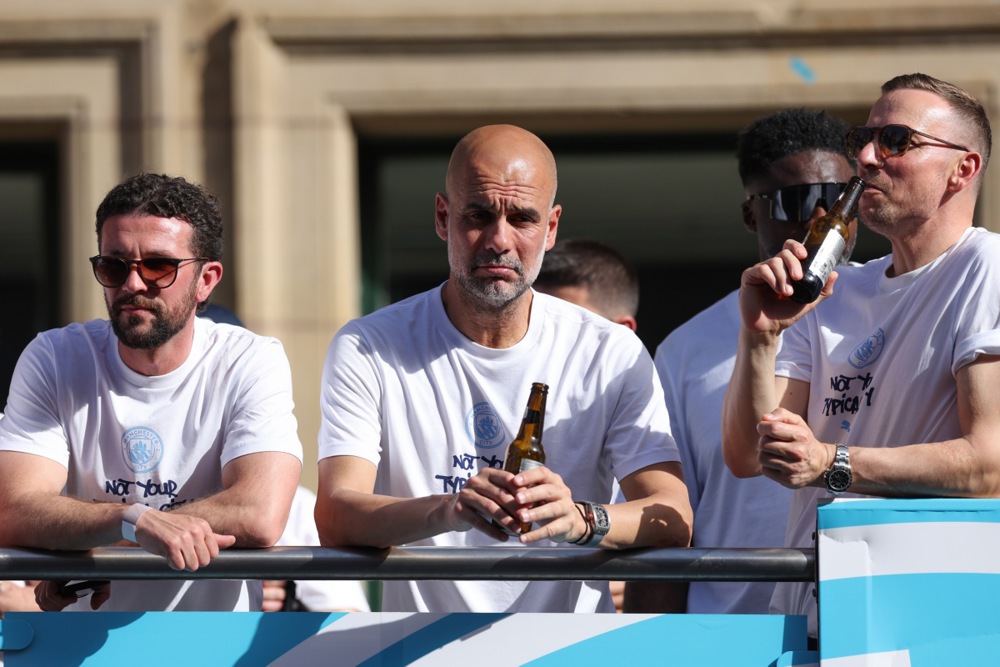 Ảnh bài viết Những đội nào được trả lại cúp nếu Man City bị tước danh hiệu?