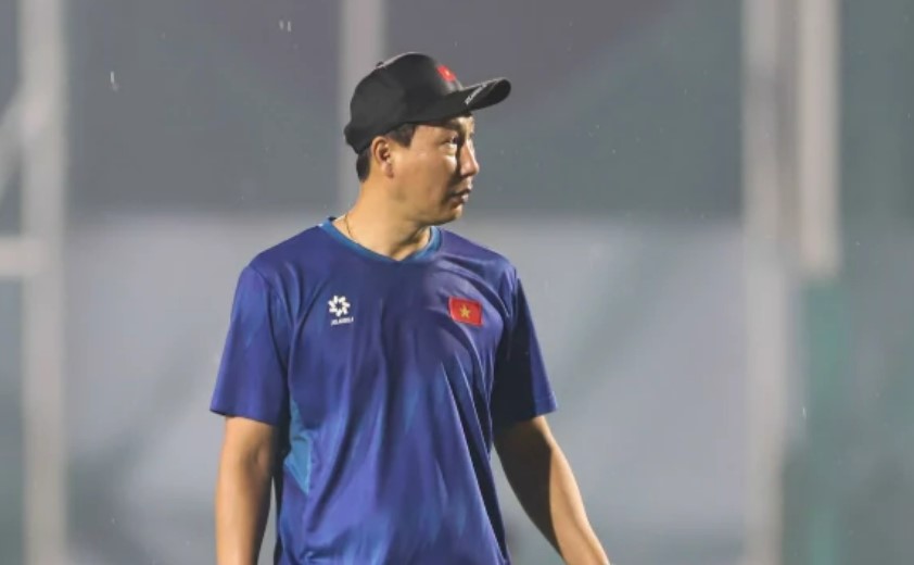 Thầy Kim sẽ cần lời giải khi không có Xuân Son. Ảnh: Fanpage VFF.