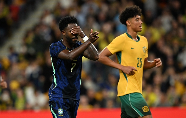 Vinicius Junior cần sớm lấy lại phong độ tốt nhất. Ảnh: EPA/DARREN ENGLAND