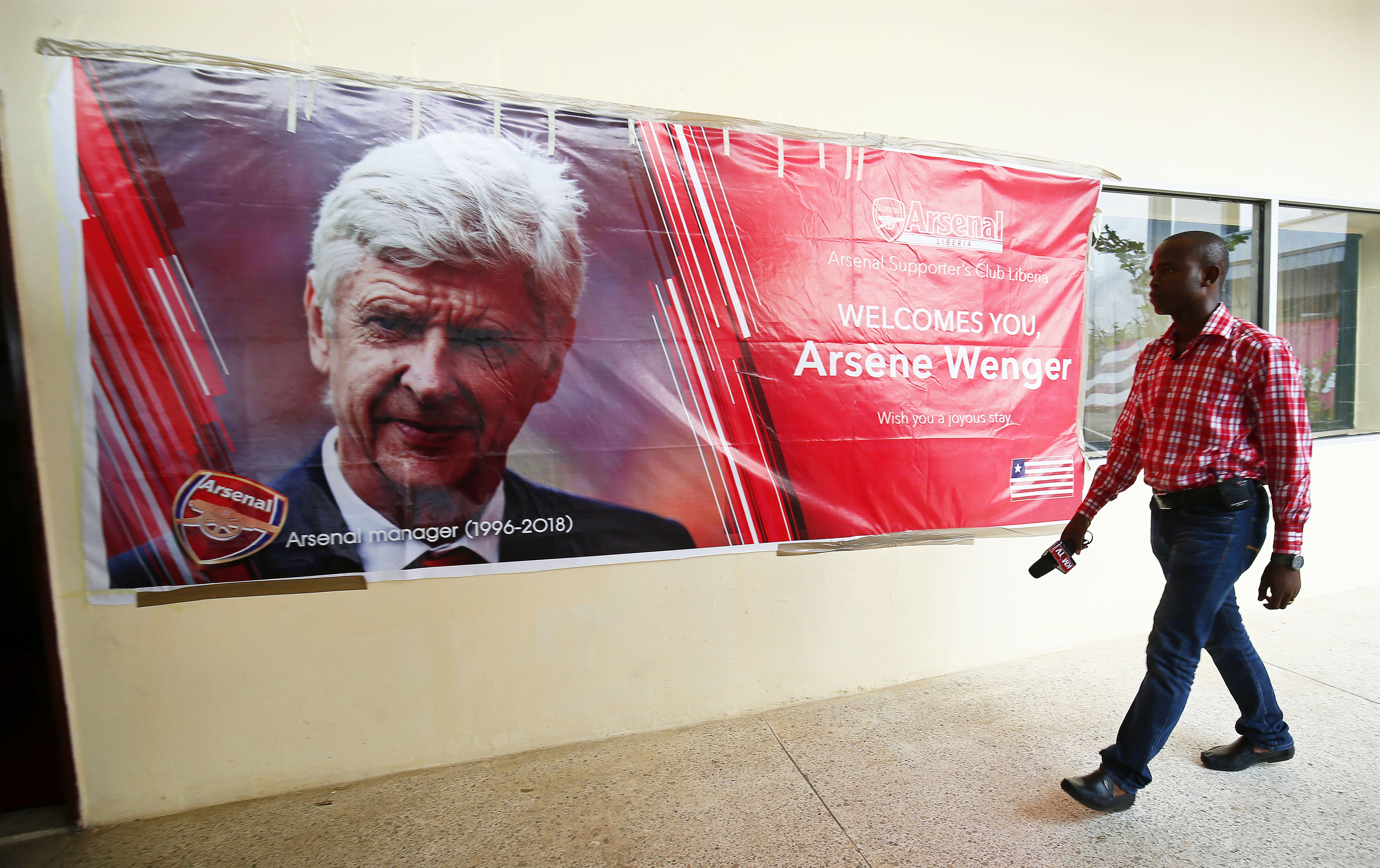 Di sản Wenger nằm cả trong những năm tháng gian khó. (Ảnh: EPA Images)