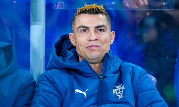 Cristiano Ronaldo quyết định rời tuyển Bồ Đ&agrave;o Nha. Ảnh: EPA/LISE ASERUD
