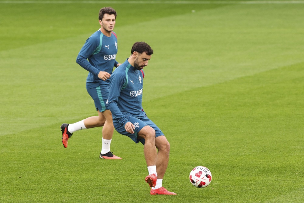 Ảnh bài viết Bruno Fernandes báo tin vui cho Man United sau chấn thương