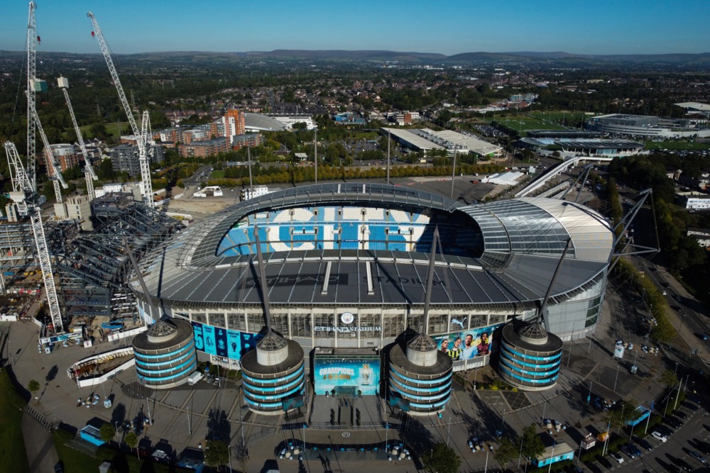 Ảnh bài viết Etihad Airways dọa kiện Ngoại hạng Anh sau phán quyết về Man City